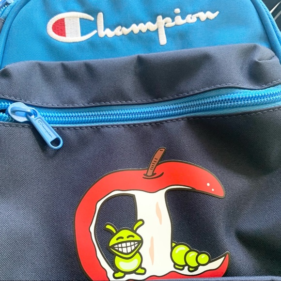 🌸New🌸 Champion Youth Supersize Lunch Kit One Size NWT - Picture 3 of 10
